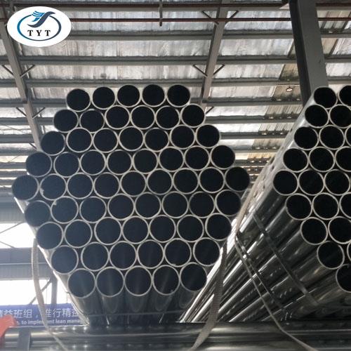Galvanized round steel pipe
